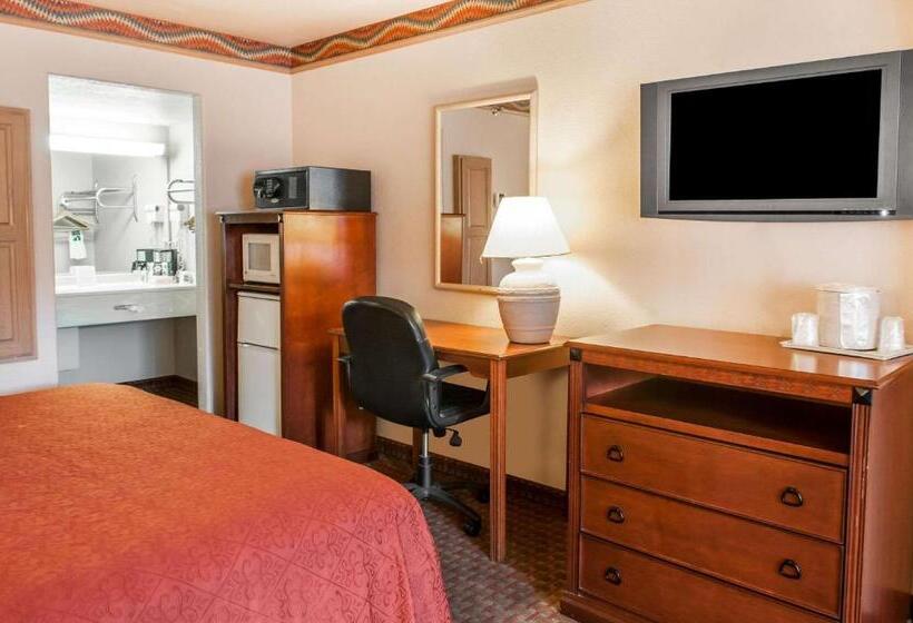 Люкс Кровать Кинг, Quality Inn & Suites Las Cruces  University Area