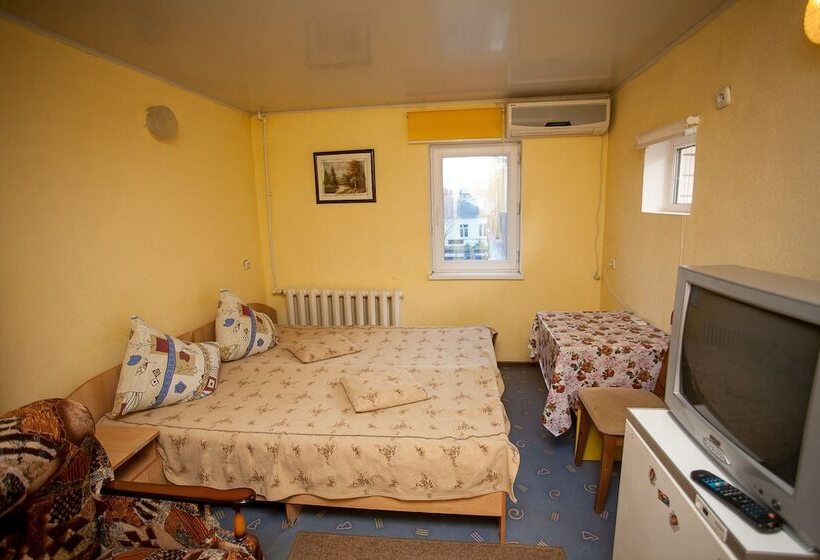 Номер Deluxe, Guest House Shevchenko