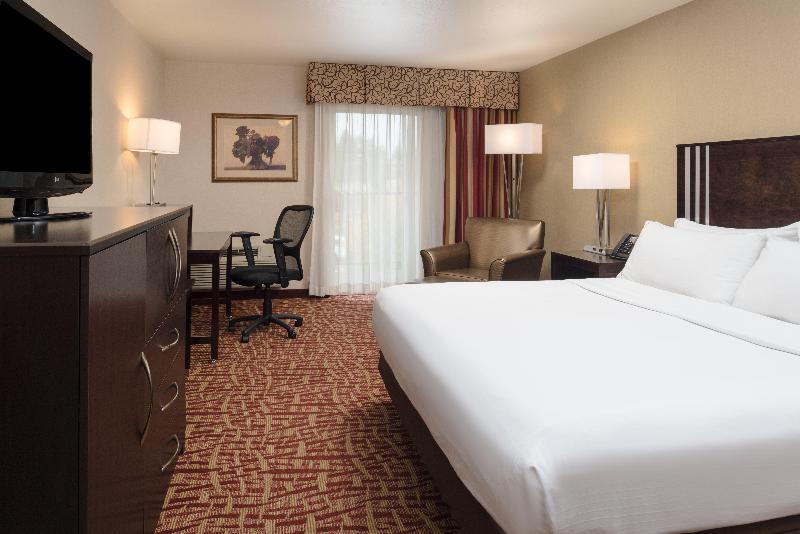 חדר סטנדרט עם מיטת קינג, Holiday Inn Express Spokane Valley, An Ihg
