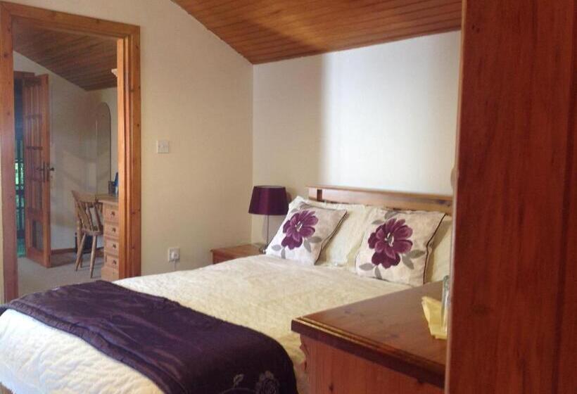 Семейный Номер, Beech Lodge B&b