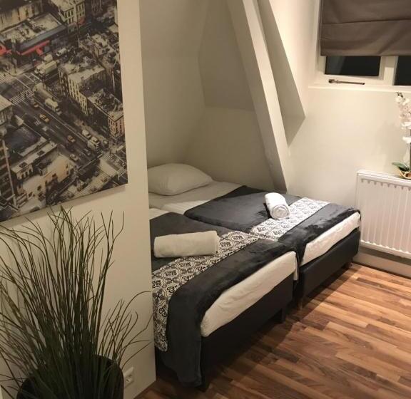 Семейный Номер, Central Sweet Bnb