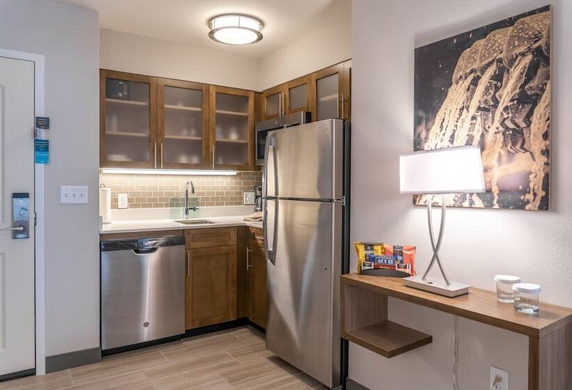 Люкс Адаптированный для Инвалидов, Staybridge Suites   Summerville, An Ihg