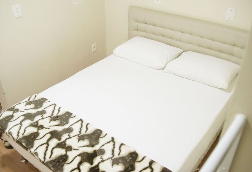 Номер Deluxe, Pousada Center Piratuba
