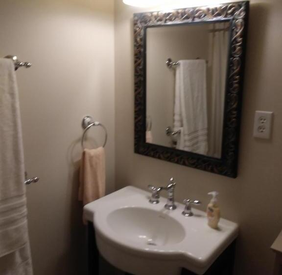 スタンダードルーム, The Inn In Westport