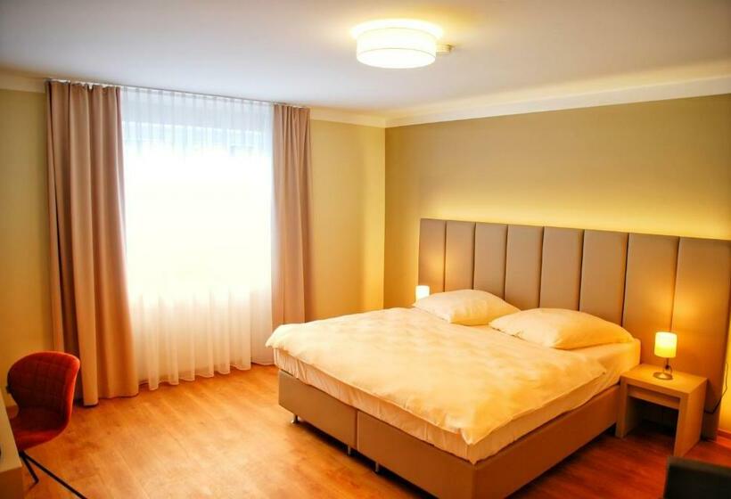 Номер Superior, Walldorf Suites Boutique