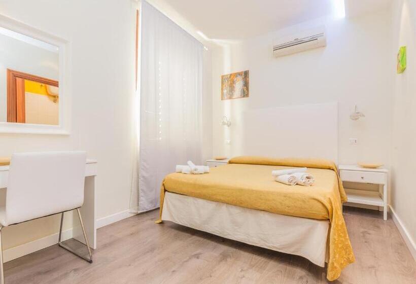 اتاق لوکس, Albergo Della Corte