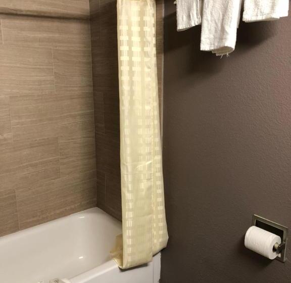 Номер Deluxe, Economy Inn North Randall