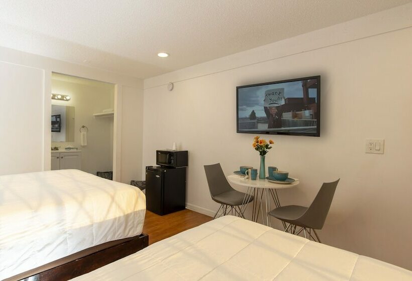 스탠다드 룸 더블 침대 2개, Spinnaker Inn Of Naples