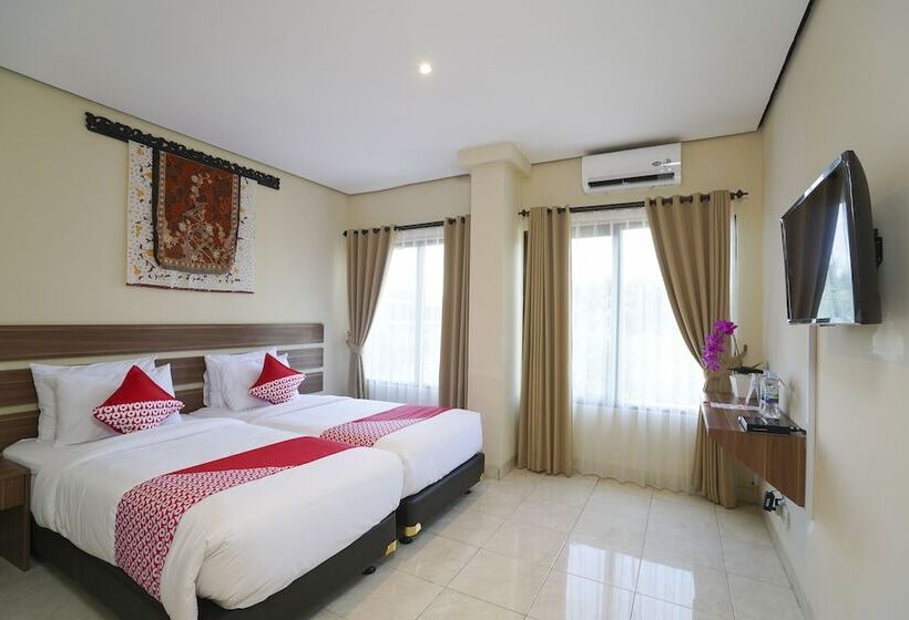디럭스 룸, China Town Hotel Bali By Oyo Rooms