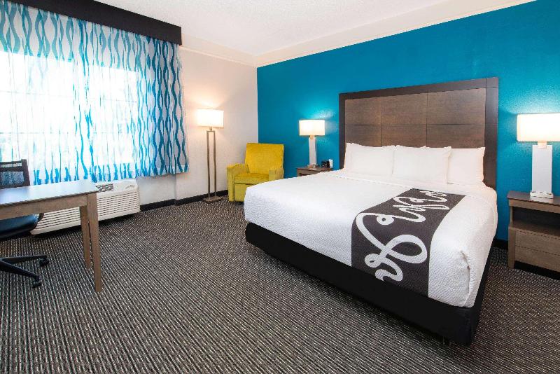 스탠다드 룸 킹사이즈 침대, La Quinta By Wyndham Tampa Brandon Regency Park