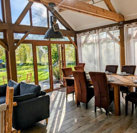 Номер Стандарт Вид на Сад, Chambres D Hôtes Chez L Habitant   Bed& Breakfast Homestay