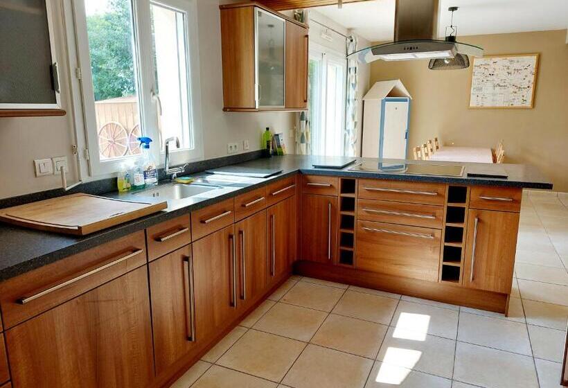 Номер Стандарт, Chambres D Hôtes Chez L Habitant   Bed& Breakfast Homestay