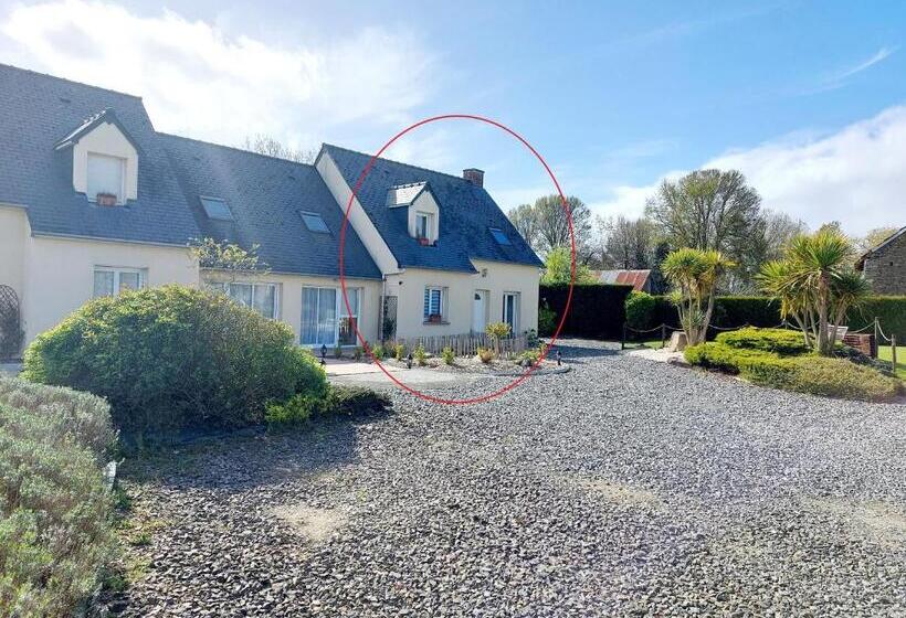 Дом 4 Спальни, Chambres D Hôtes Chez L Habitant   Bed& Breakfast Homestay