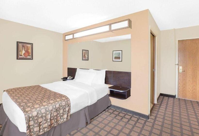 Номер Deluxe Адаптированный для Инвалидов, Microtel Inn & Suites By Wyndham Franklin