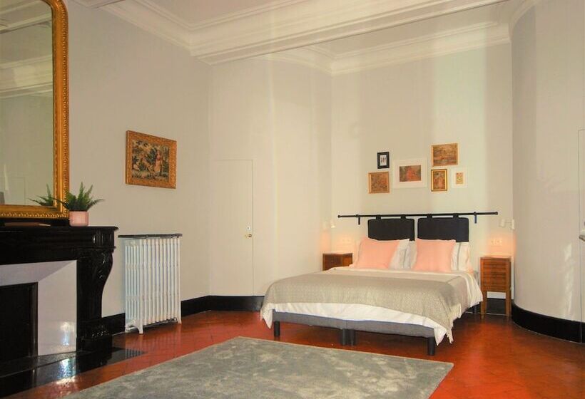 Номер Deluxe, Maison De L'aguze