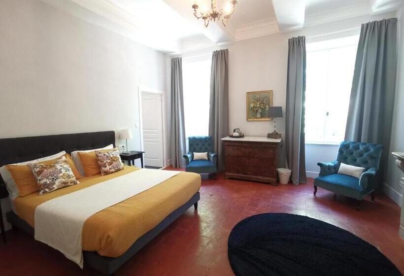 Номер Deluxe Кровать Кинг, Maison De L'aguze