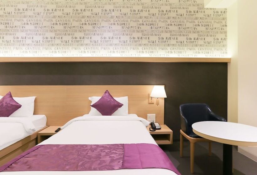 Номер Deluxe, Treebo Select Gopalas Residency