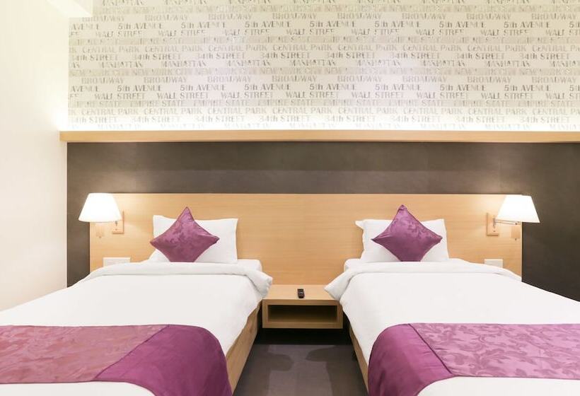 Номер Deluxe, Treebo Select Gopalas Residency