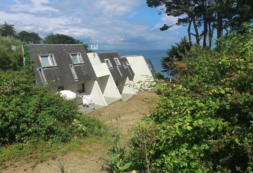 Дом 2 Спальни, Village Vacances Des Grenats