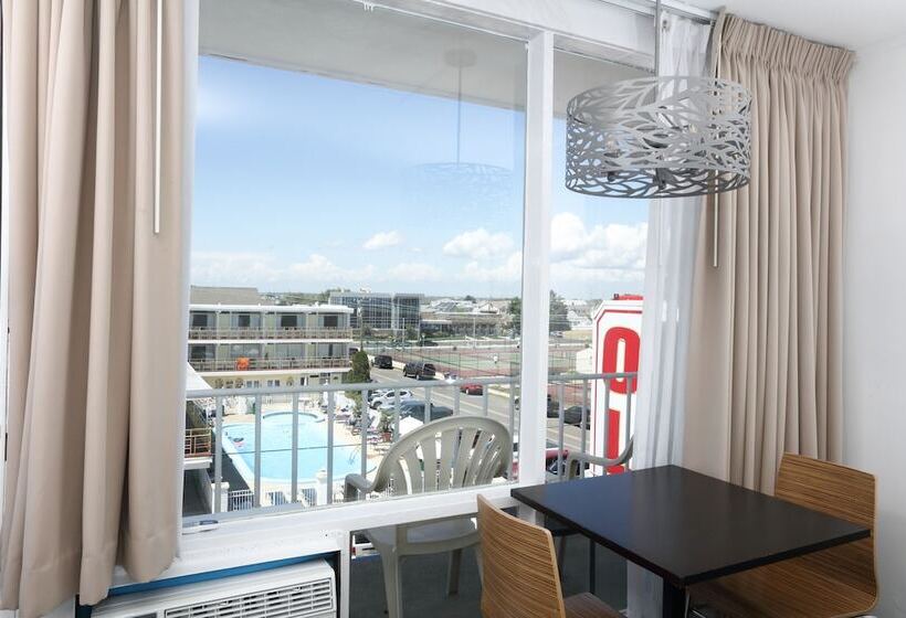 이코노미 룸 더블 침대, Olympic Island Beach Resort