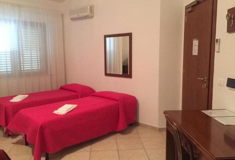 Семейный Номер Superior, Castelvetere
