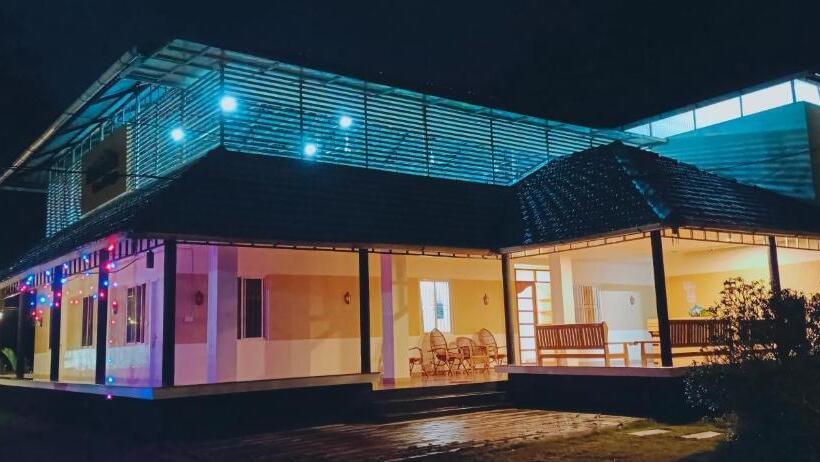 Номер Deluxe, Thenmala Heritage
