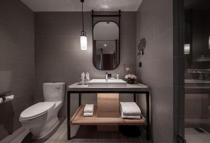 带大床的标准间, Holiday Inn Jilin Beidahu, An Ihg