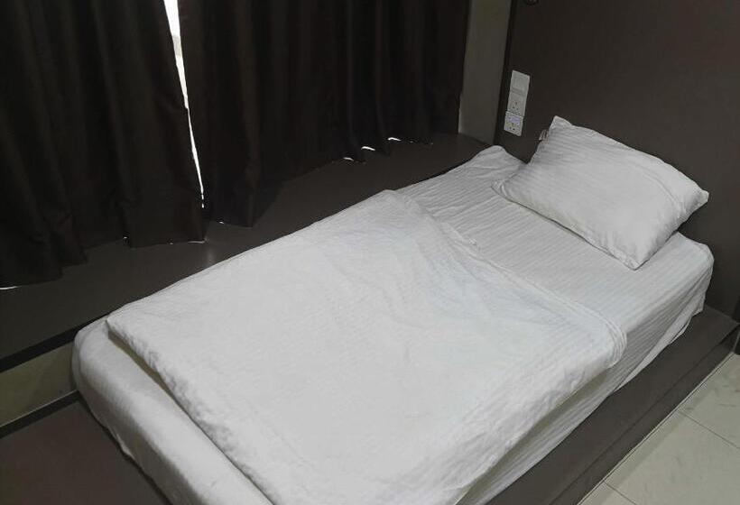 Номер Superior Одноместный, Tropika Garden Hotel Kulai
