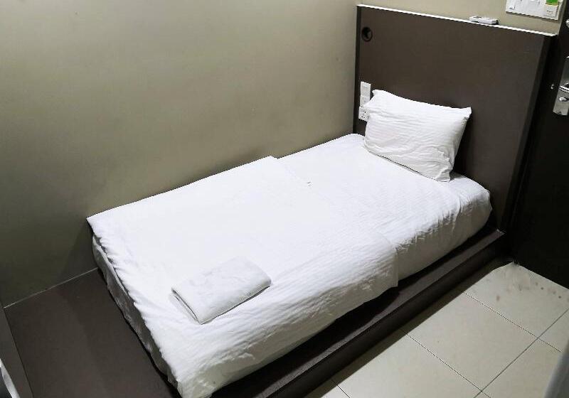 Номер Стандарт Индивидуальный, Tropika Garden Hotel Kulai