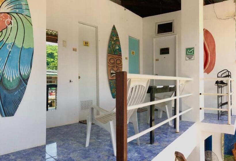 Номер Economy, Chill Out Hostel