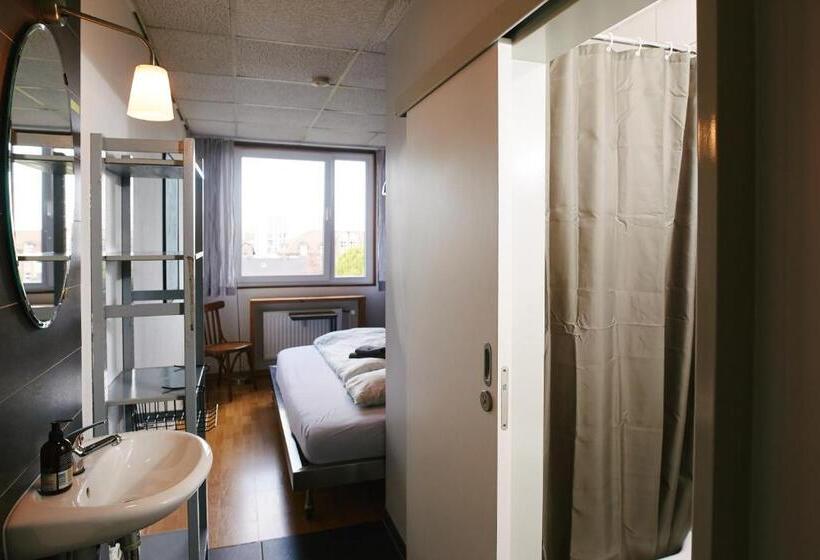 Номер Стандарт, Sleep Station Hostel