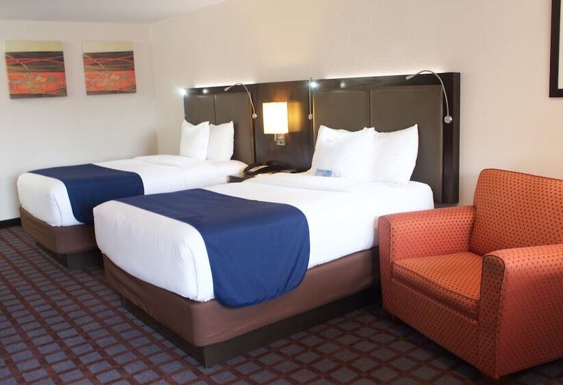 Номер Стандарт 2 Двуспальные Кровати, Days Inn By Wyndham Woodbury Long Island