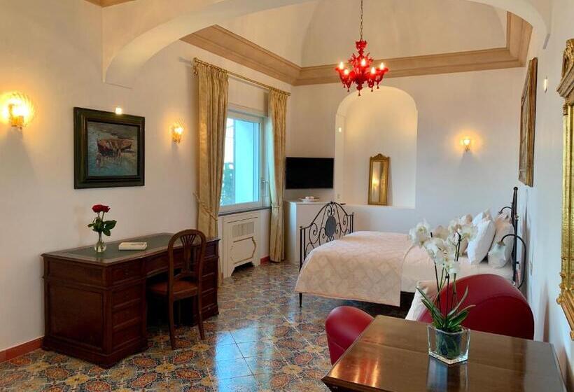 سوئیت با تخت بزرگ, Villa Le Baste