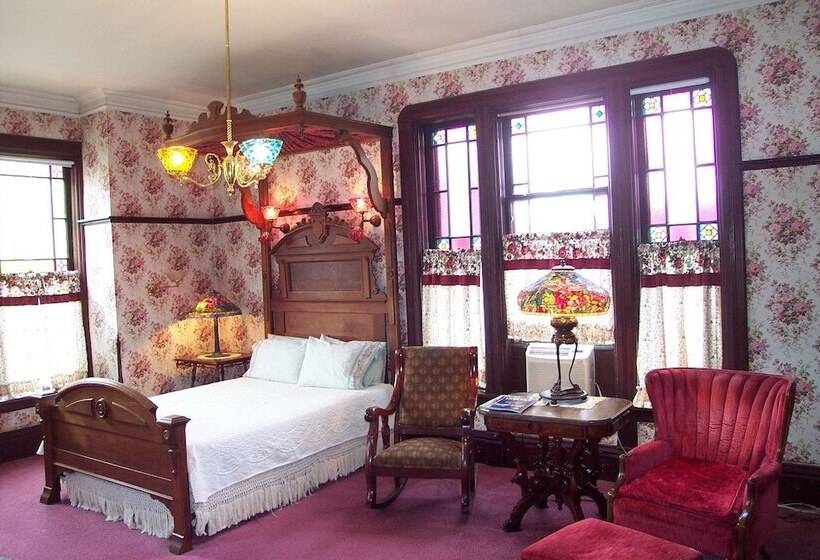 Номер Deluxe, The Richards House