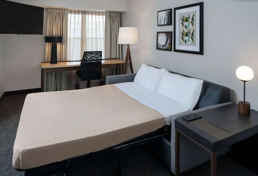 스위트, Sonesta Es Suites Fairfax Fair Lakes