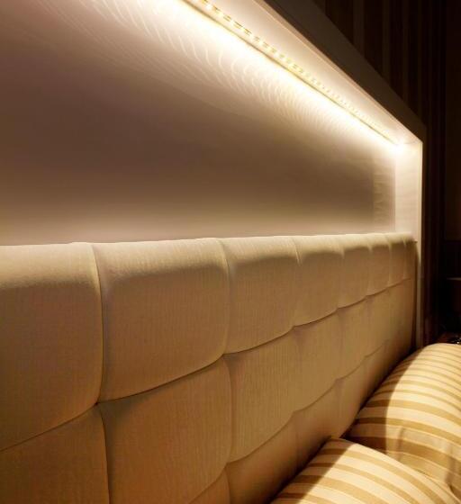 スーペリアールーム, Hostal Paris