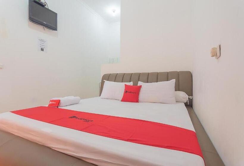 エコノミールーム, Reddoorz Resort Syariah @ Batu Apung Purwakarta