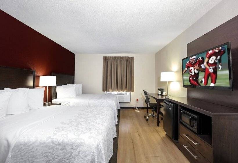 Номер Superior, Red Roof Inn Plus+ & Suites Opelika