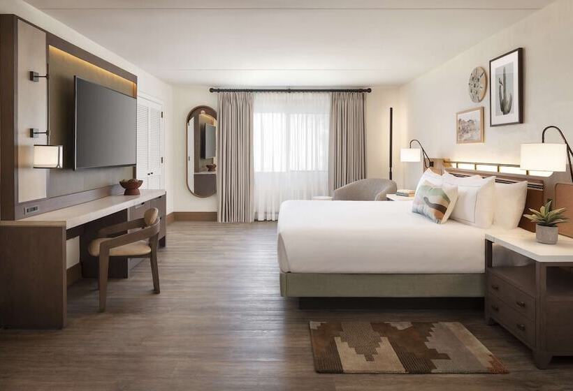 Президентский Люкс, The Scottsdale Resort & Spa, Curio Collection By Hilton