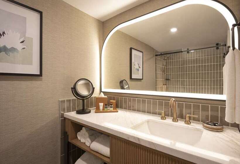Номер Стандарт, The Scottsdale Resort & Spa, Curio Collection By Hilton