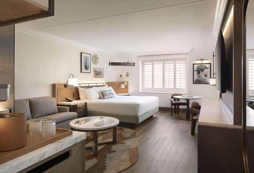 Suite, The Scottsdale Resort & Spa, Curio Collection By Hilton