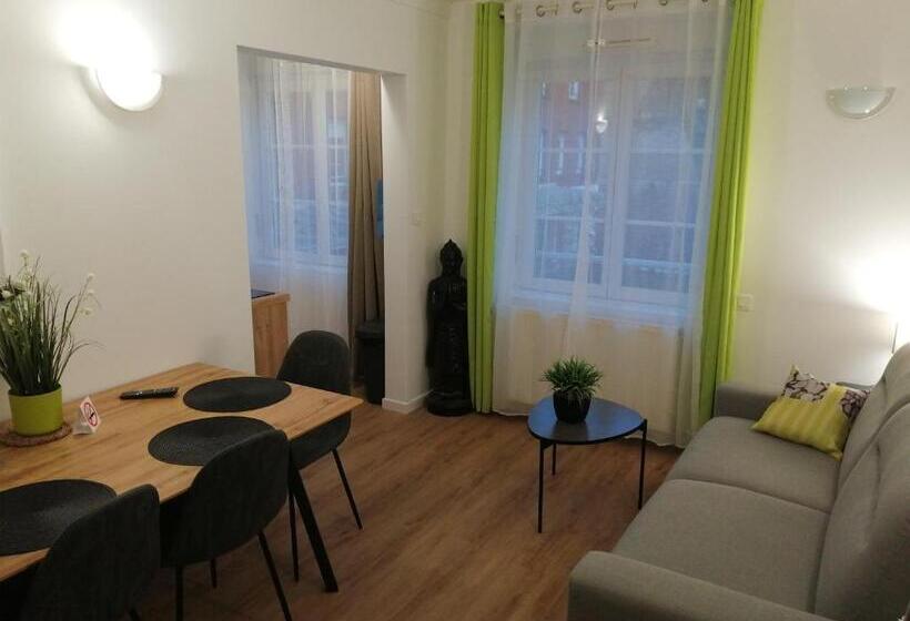 Семейное Студио, Hôtel Les Jardins Dunkerque Center