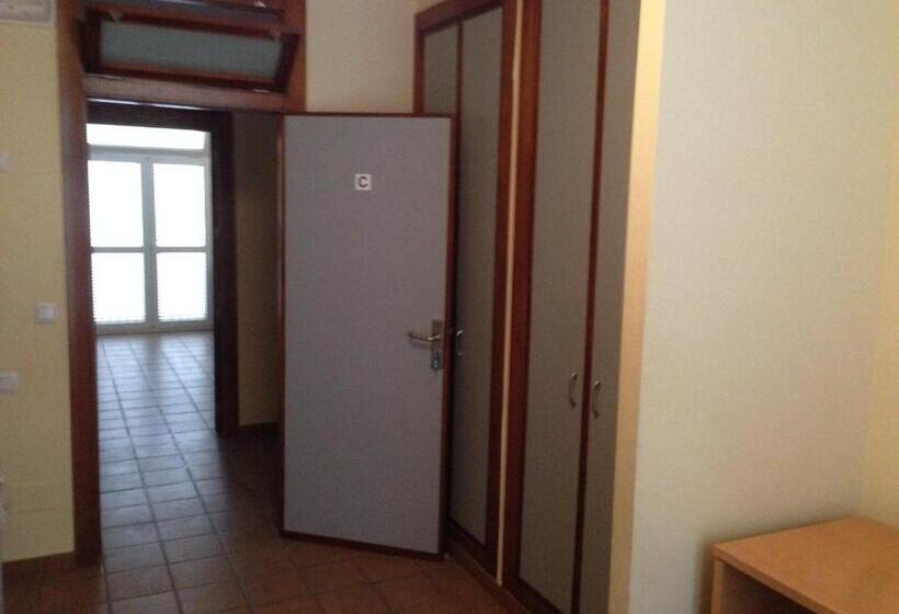 تختخواب در اتاق مشترک, Albergue De Puntas De Calnegre