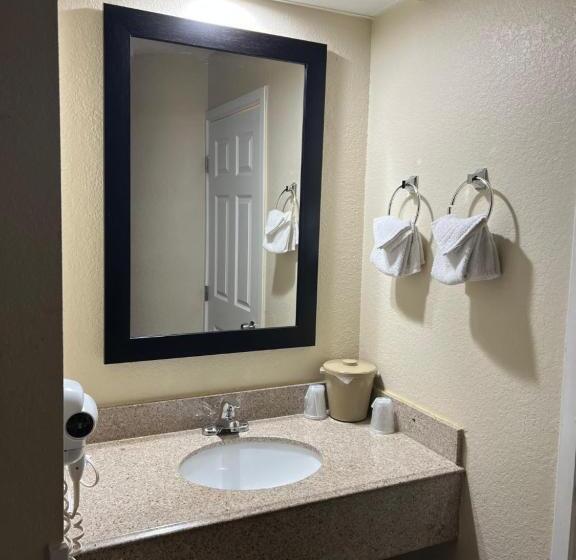 Номер Стандарт 2 Двуспальные Кровати, Greentree Inn Houston Iah Airport