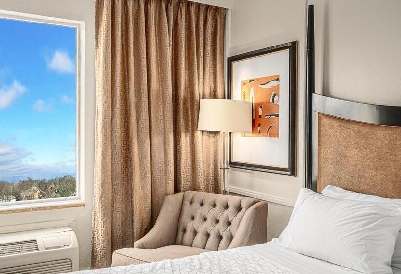 장애인을 위한 스탠다드 룸, The Inn At Long Beach