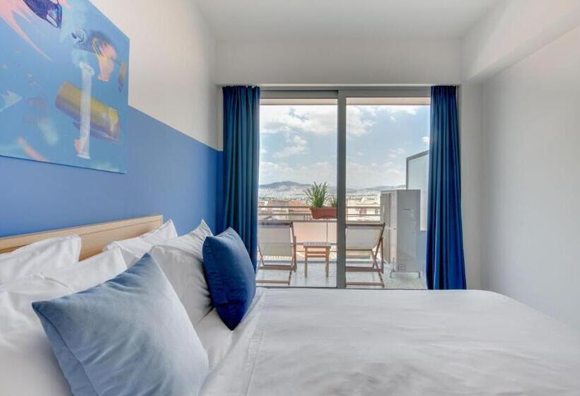 Номер Стандарт, Selina Athens Theatrou