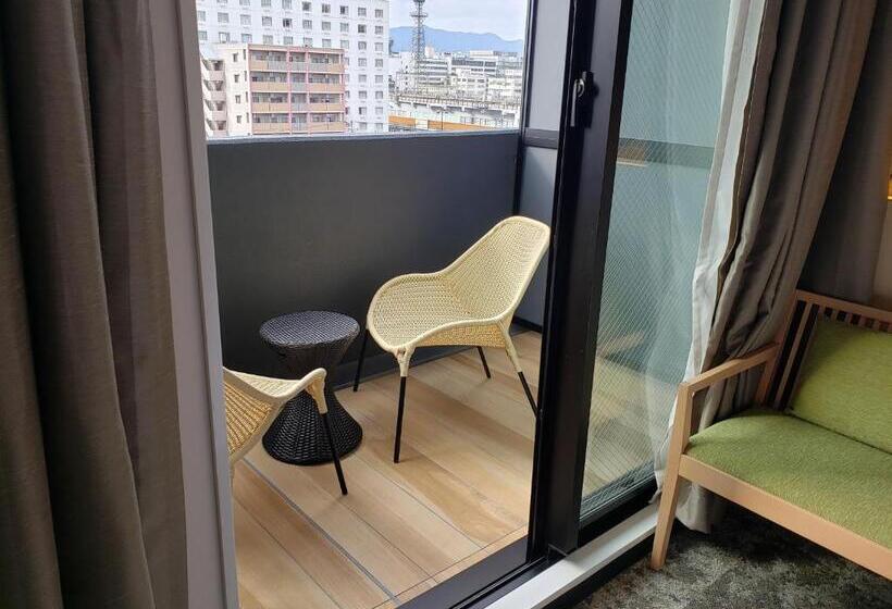 غرفة قياسية مزوَّدة بشُرفة, Royal Twin Hotel Kyoto Hachijoguchi