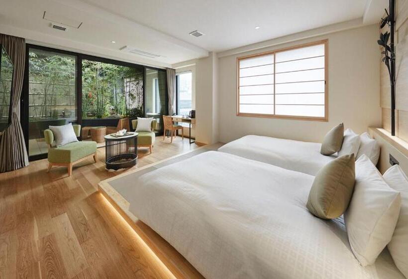 جناح, Royal Twin Hotel Kyoto Hachijoguchi
