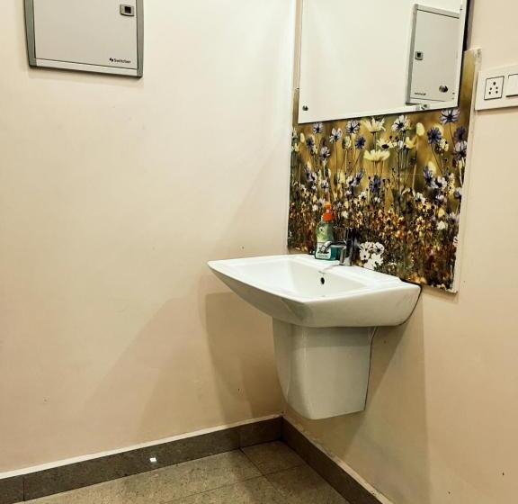 Вилла 3 Спальни, Thrissur Villas Home Stay