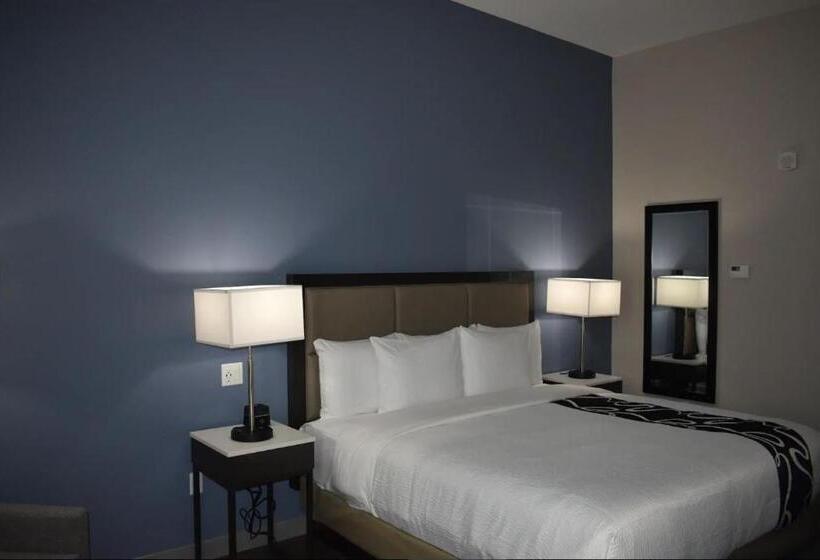 Номер Стандарт Кровать Кинг Адаптированный для Инвалидов, Laquinta Inn & Suites By Wyndham San Bernardino